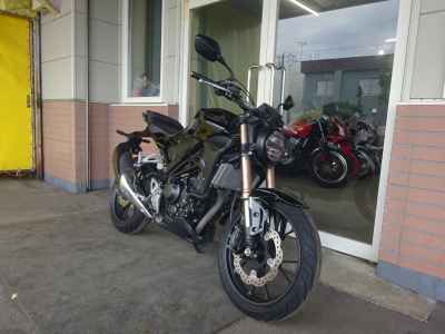 Honda CB250R 2019