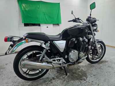 Honda CB1100 2012
