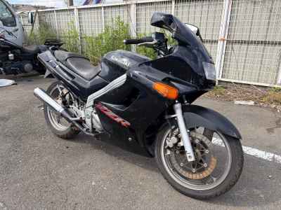 Kawasaki ZZR250