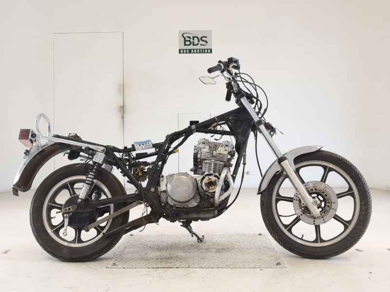 Kawasaki KZ550