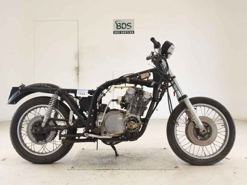 Suzuki GS750