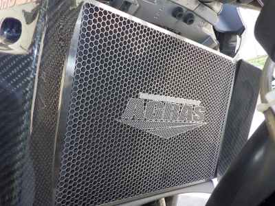 Suzuki GSR400 2006