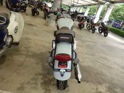 Honda GB350C 2025