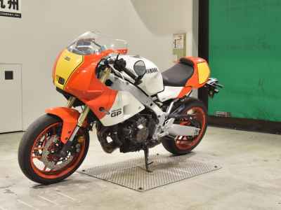 Yamaha XSR900 GP 2024