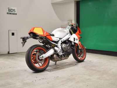 Yamaha XSR900 GP 2024