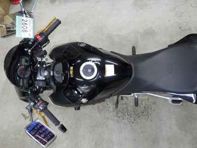 Suzuki GSR400 2010