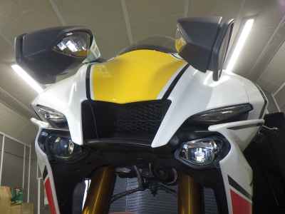 Yamaha YZF-R1 2022