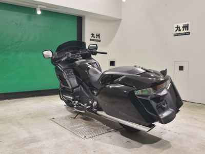 Honda GL1800 F6B Bagger 2015