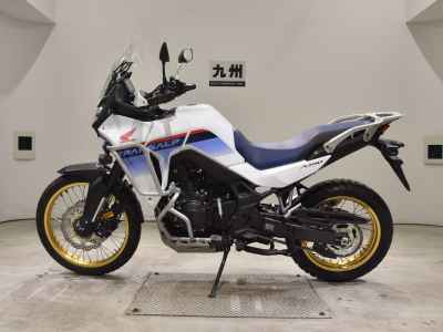 Honda Transalp 750 2024