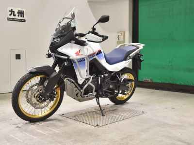 Honda Transalp 750 2024