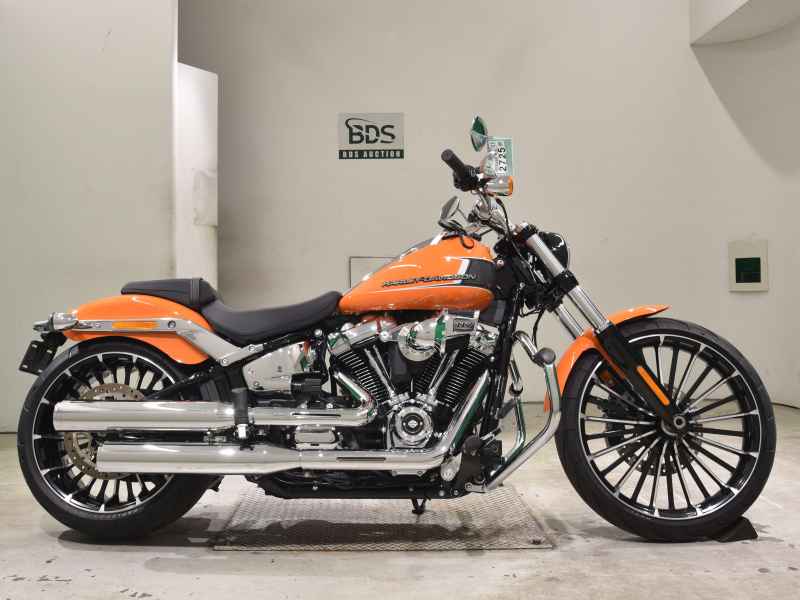 Harley-Davidson Breakout FXBR1920 2023