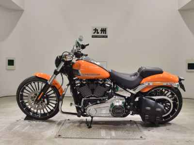 Harley-Davidson Breakout FXBR1920 2023