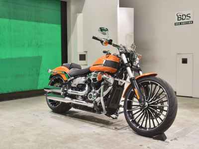 Harley-Davidson Breakout FXBR1920 2023