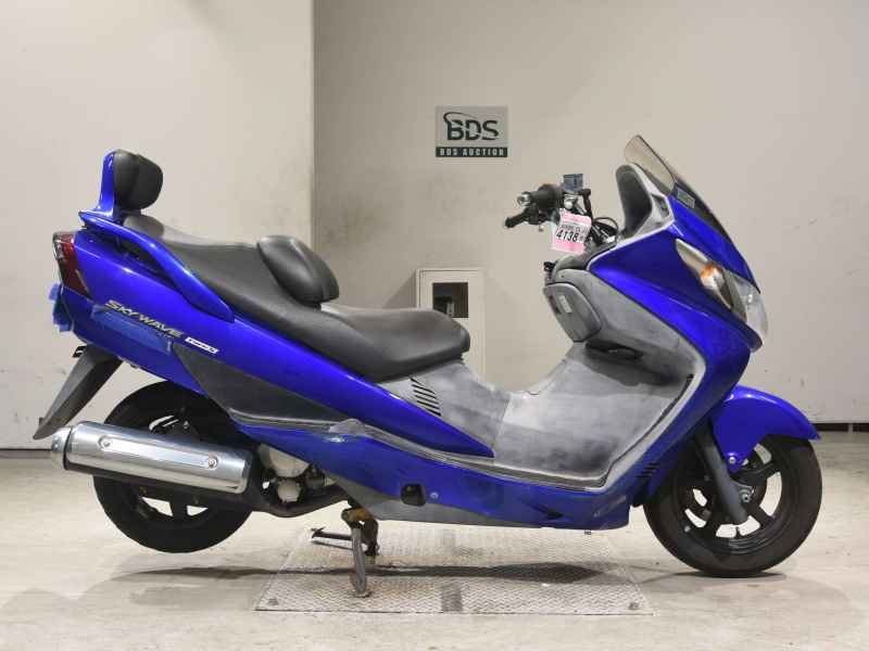 Suzuki Skywave 250S