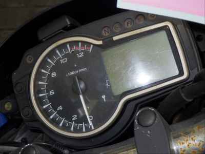 Suzuki GSR750 2013
