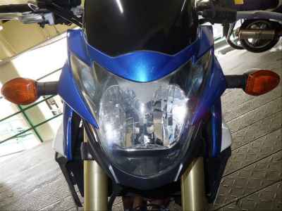 Suzuki GSR750 2013