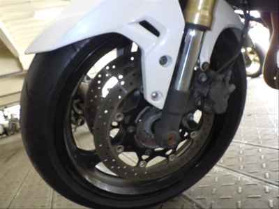 Suzuki GSR750 2013