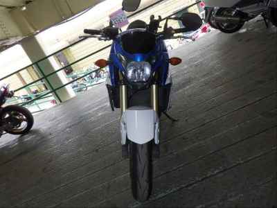 Suzuki GSR750 2013