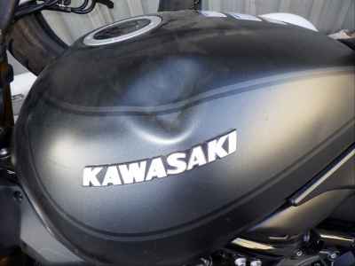 Kawasaki Z900RS SE 2025