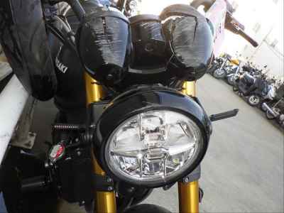 Kawasaki Z900RS SE 2025