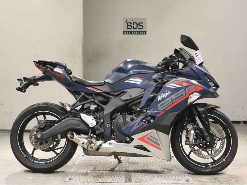 Kawasaki Ninja ZX-25R 2022