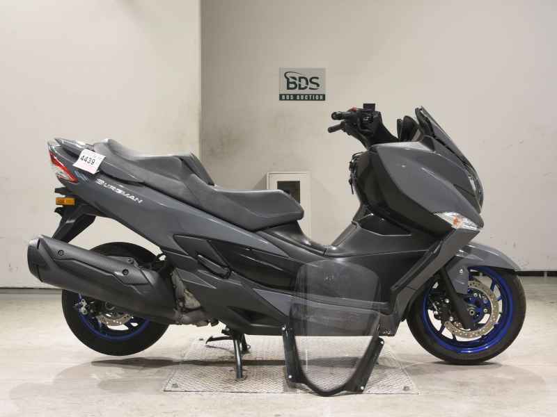Suzuki Burgman 400 2023