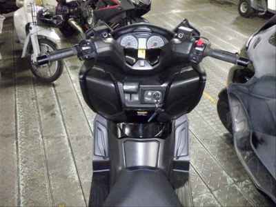 Suzuki Burgman 400 2023