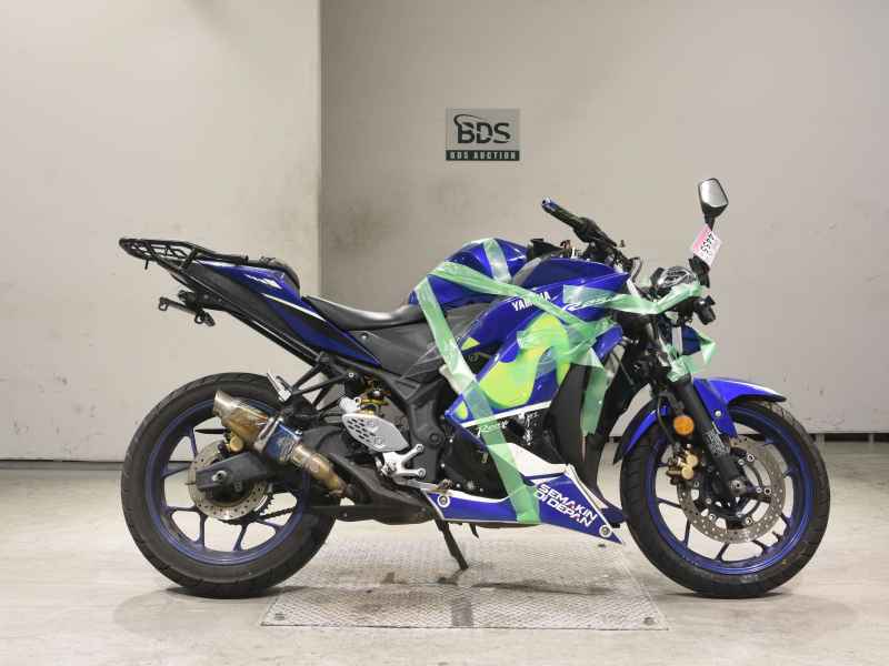 Yamaha YZF-R25 2015