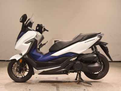 Honda Forza