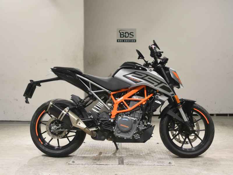 KTM 250 Duke