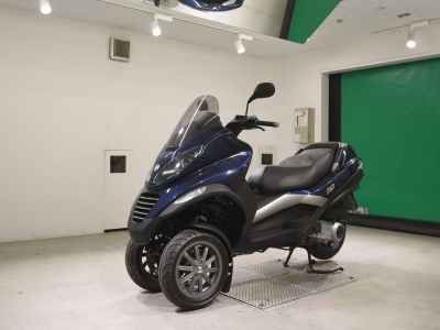 Piaggio MP3 250