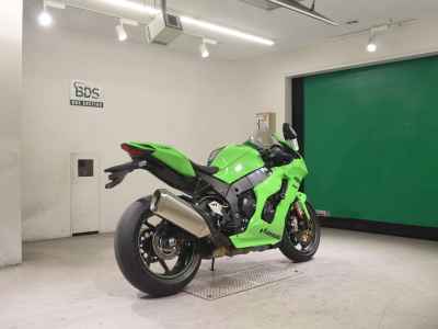 Kawasaki Ninja ZX-10RR 2022