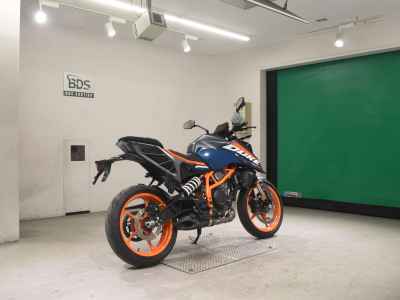 KTM 390 Duke 2024