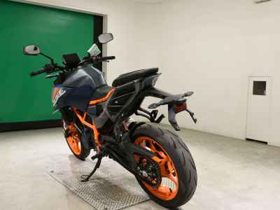 KTM 390 Duke 2024