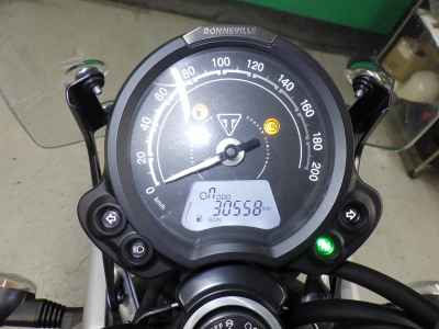 Triumph Street Scrambler 2021