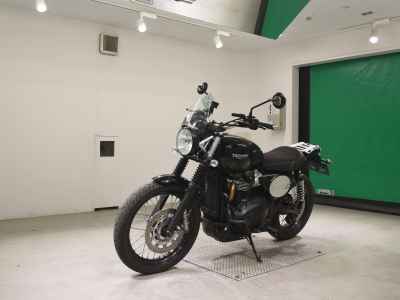 Triumph Street Scrambler 2021