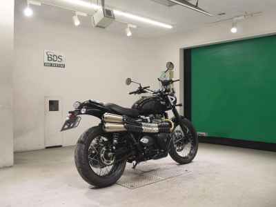 Triumph Street Scrambler 2021