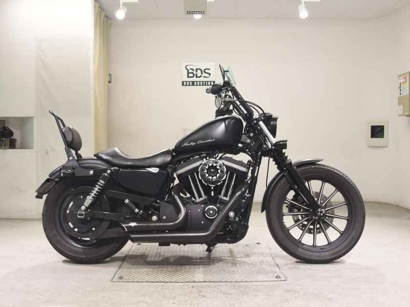 Harley-Davidson Sportster Iron XL883N 2009
