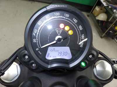 Triumph Bonneville Bobber 2023