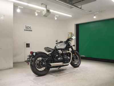 Triumph Bonneville Bobber 2023