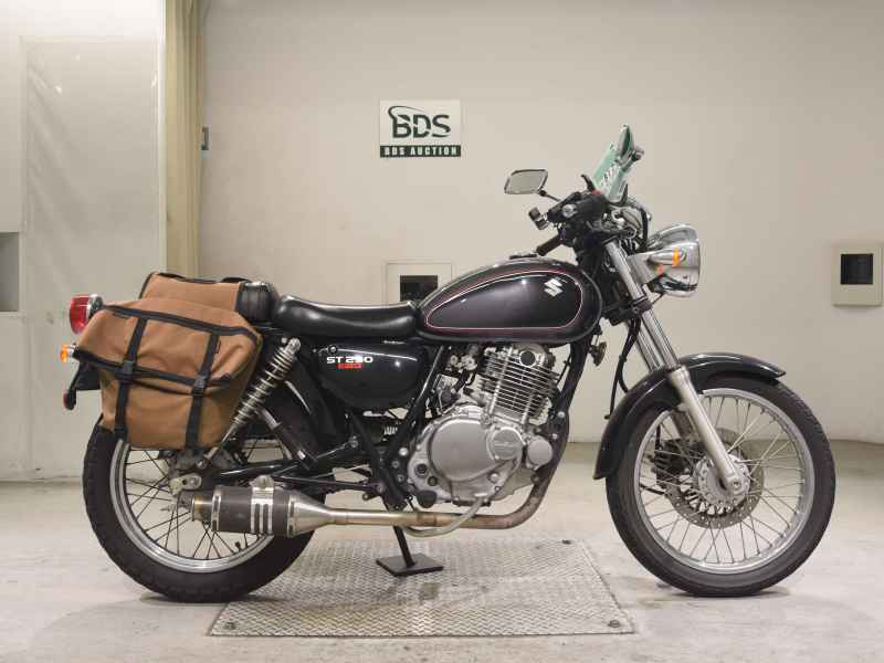 Suzuki ST250E