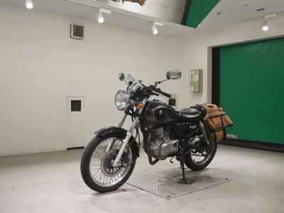 Suzuki ST250E