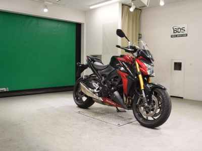 Suzuki GSX-S1000F