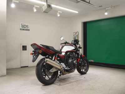 Honda CB400SF 2022