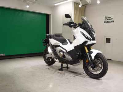 Honda X-Adv 750 2025