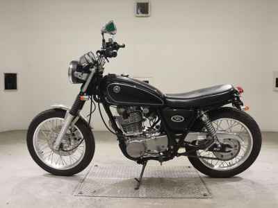 Yamaha SR400 2012