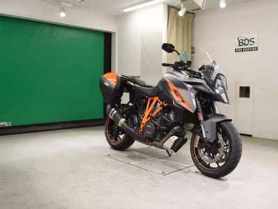 KTM 1290 Super Duke GT
