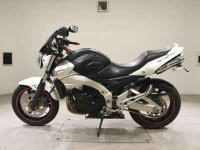 Suzuki GSR400