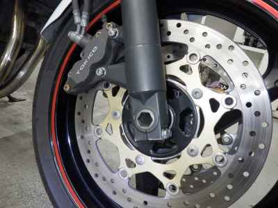 Suzuki GSR400