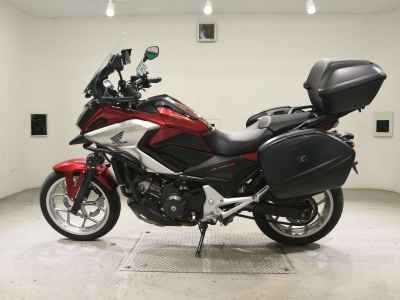 Honda NC750X 2018